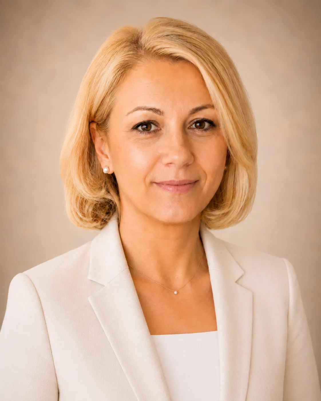 Portret Dr. Daniela Cojocaru
